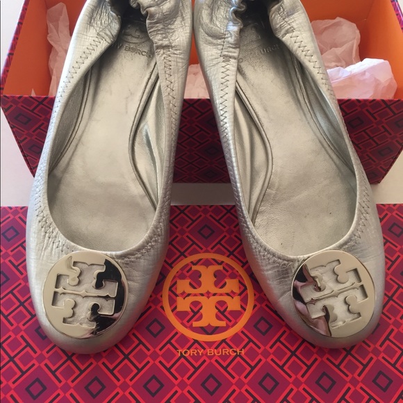 Tory Burch Reva Flats - Picture 2 of 7